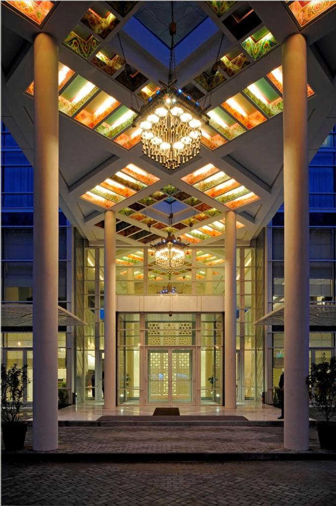 Dushanbe Serena Hotel Esterno foto